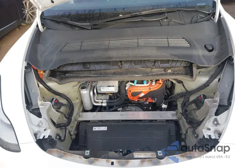 2023 Tesla Model Y Awd/Long Range Dual Motor All-Wheel Drive z USA, uszkodzony, nr VIN 7SAYGDEE3PA125693